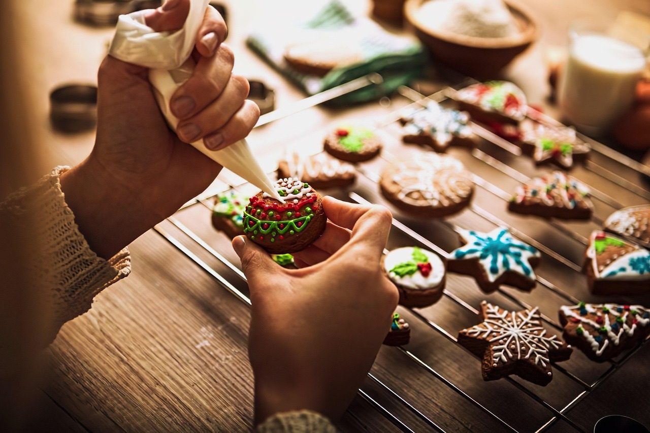 The Interplay Between Celebrity News and Traditional Journalism